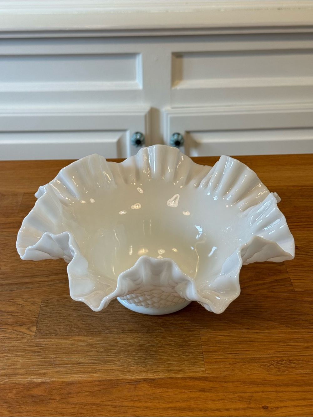 🤍 Fenton Hobnail Milk Glass Ruffled Crimped Bowl 8.25” | Vintage Pristine